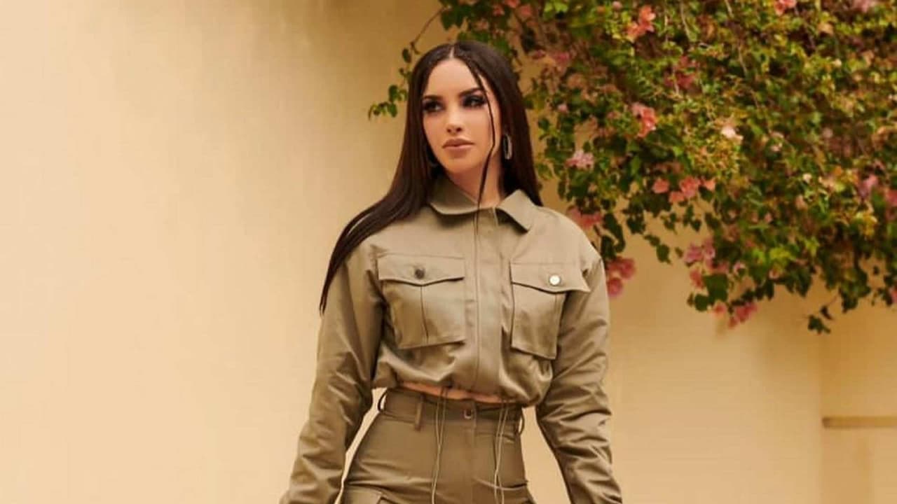 Kimberly Loaiza presume cómo se ve su pancita con casi 8 meses de embarazo