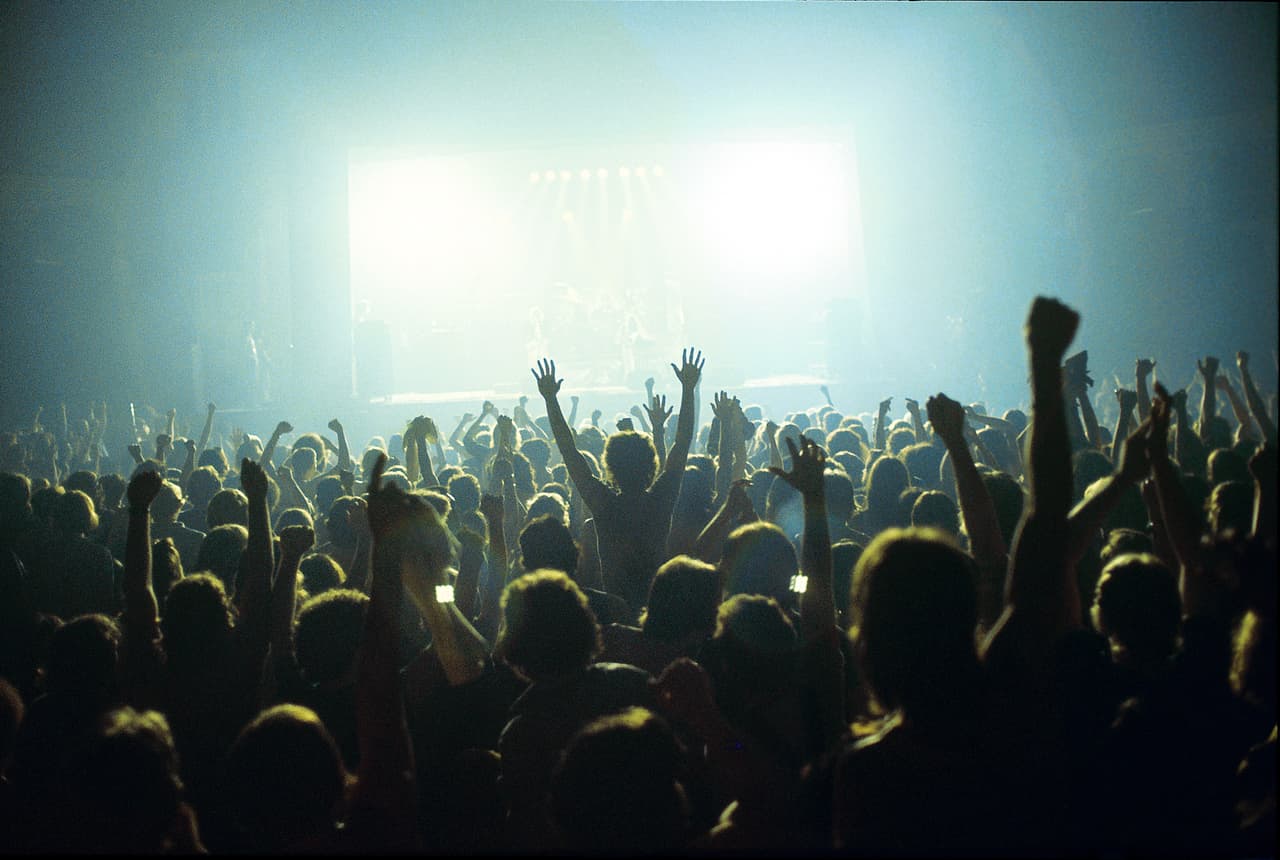 Sé Parte del Crew: una iniciativa para apoyar a las personas que hacen posibles los conciertos