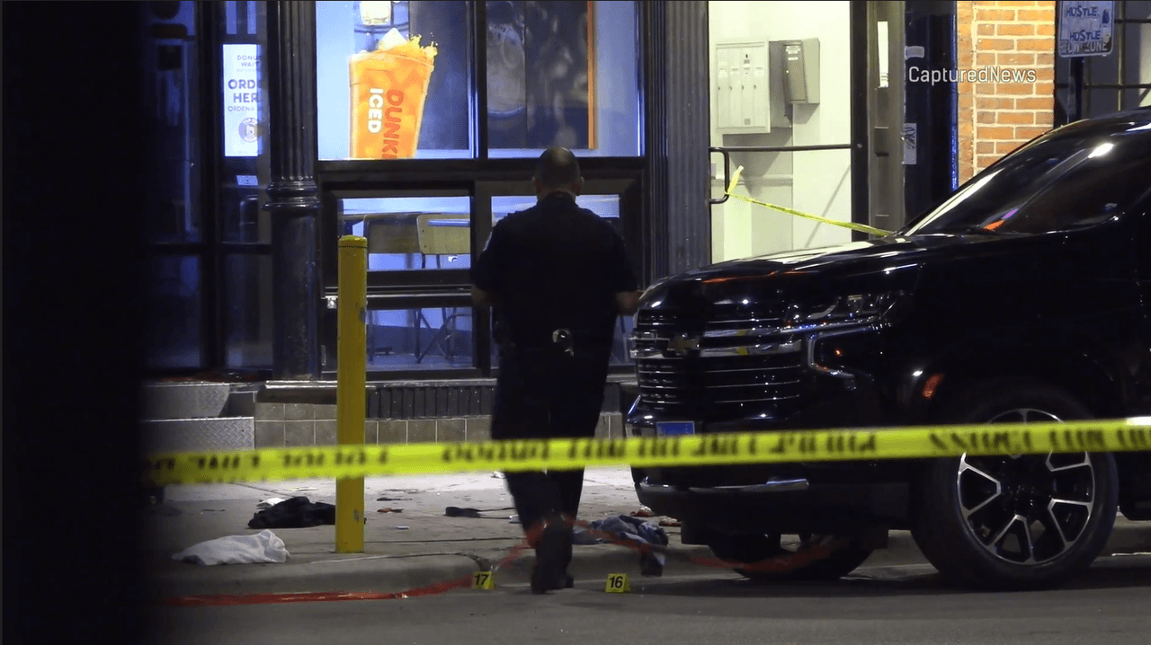 Autoridades clausuran el 'Artis Lounge' tras tiroteo afuera de fiesta de la rapera Mello Buckzz