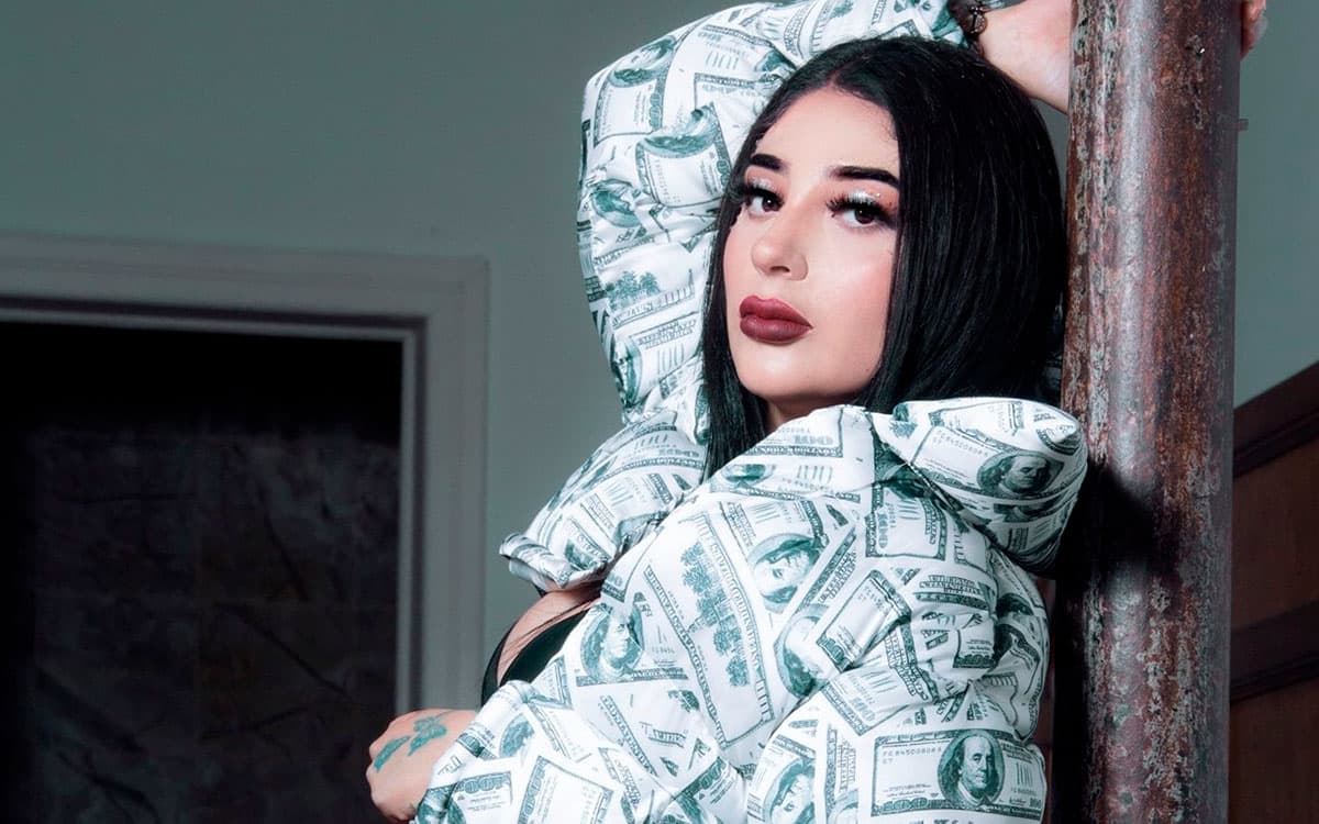 Bellakath alza la voz: defiende al reggaetón en sus redes sociales