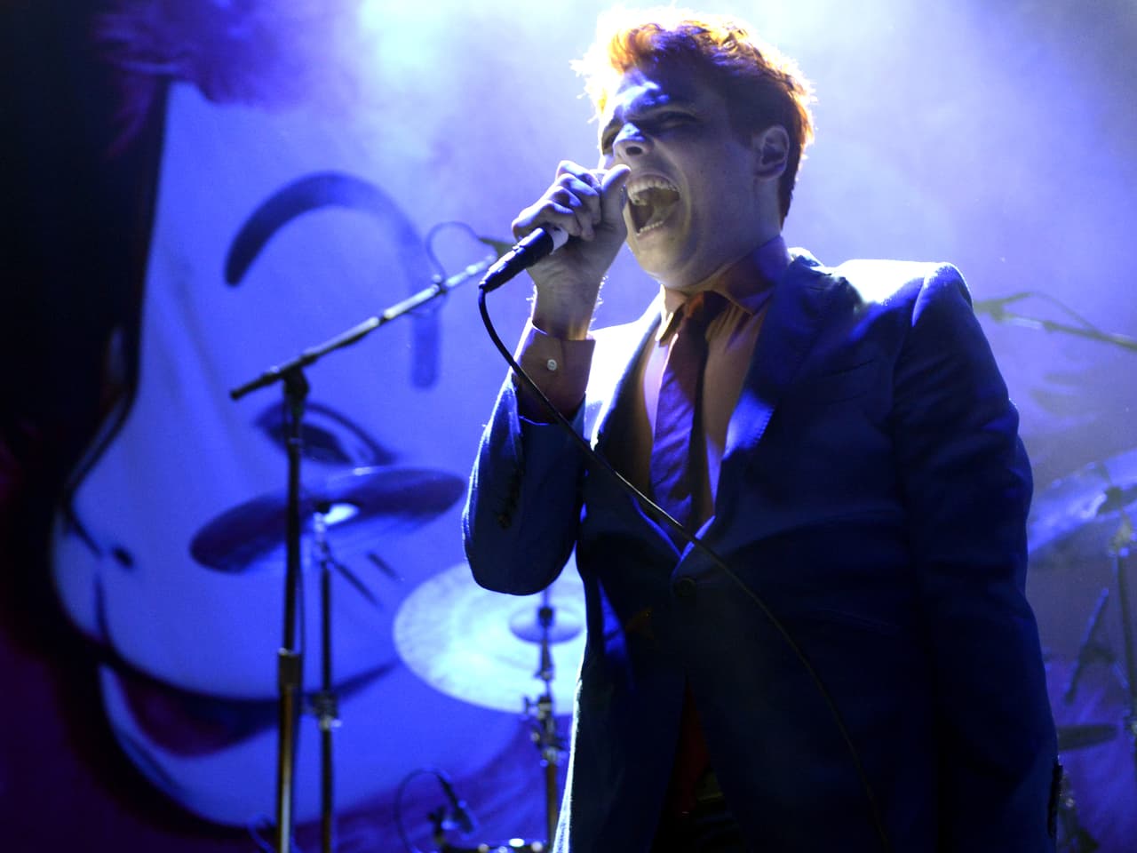 SAN FRANCISCO, CA - OCTOBER 12: Gerard Way performs in support of his "Hesitant Alien" release at The Fillmore on October 12, 2014 in San Francisco, California. (Photo by Tim Mosenfelder/Getty Images)