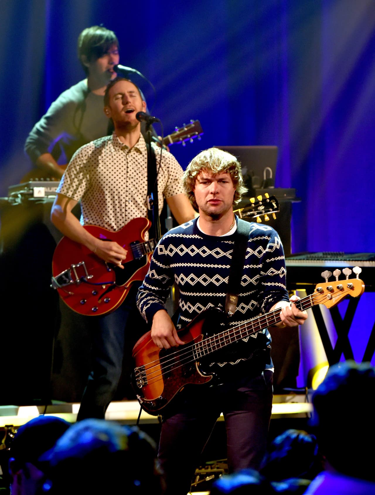 BURBANK, CA - AUGUST 26: Musicians Mickey Madden and Jesse Carmichael perform onstage druing the iHeartRadio Album Release Party with Maroon 5 LIVE on the CW at iHeartRadio Theater on August 26, 2014 in Burbank, California. (Photo by Kevin Winter/Getty Images for Clear Channel)
