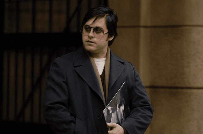 Lo hemos visto en buena forma o bastante delgado, pero para Chapter 27 el artista subió de peso para el papel de Mark David Chapman, asesino del exmiembro John Lennon de The Beatles.