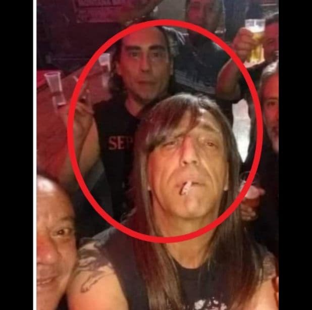 Quien también dio pie a que notáramos a que en un mundo alterno existe Eduardo Yáñez rockero, sí, como el actor de telenovelas.