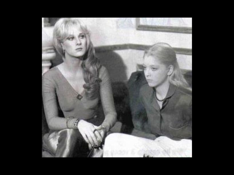 Los Ricos También Lloran (1979)Fue una de las primeras actuaciones de Edith González, quien a sus 15 años interpretó a “María Isabel Salvatierra Villarreal” en Los Ricos También Lloran.