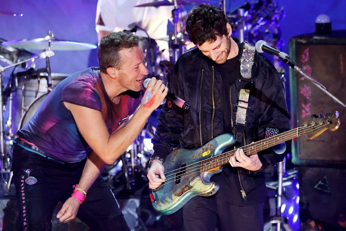 Coldplay en concierto, 2021