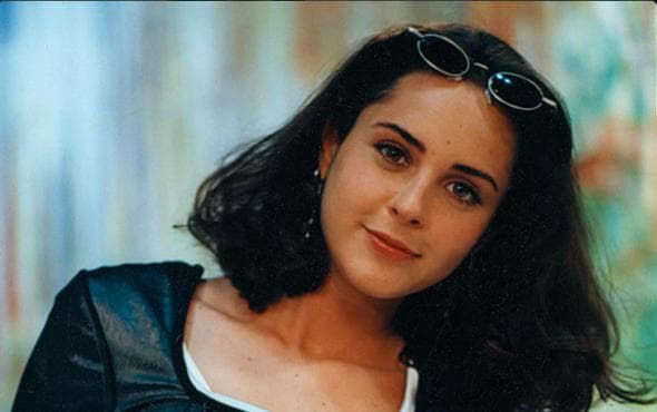 Uno de sus looks de cabello más recordados fue su melena corta que usaba mientras grabó la telenovela “Agujetas del color de rosa”.