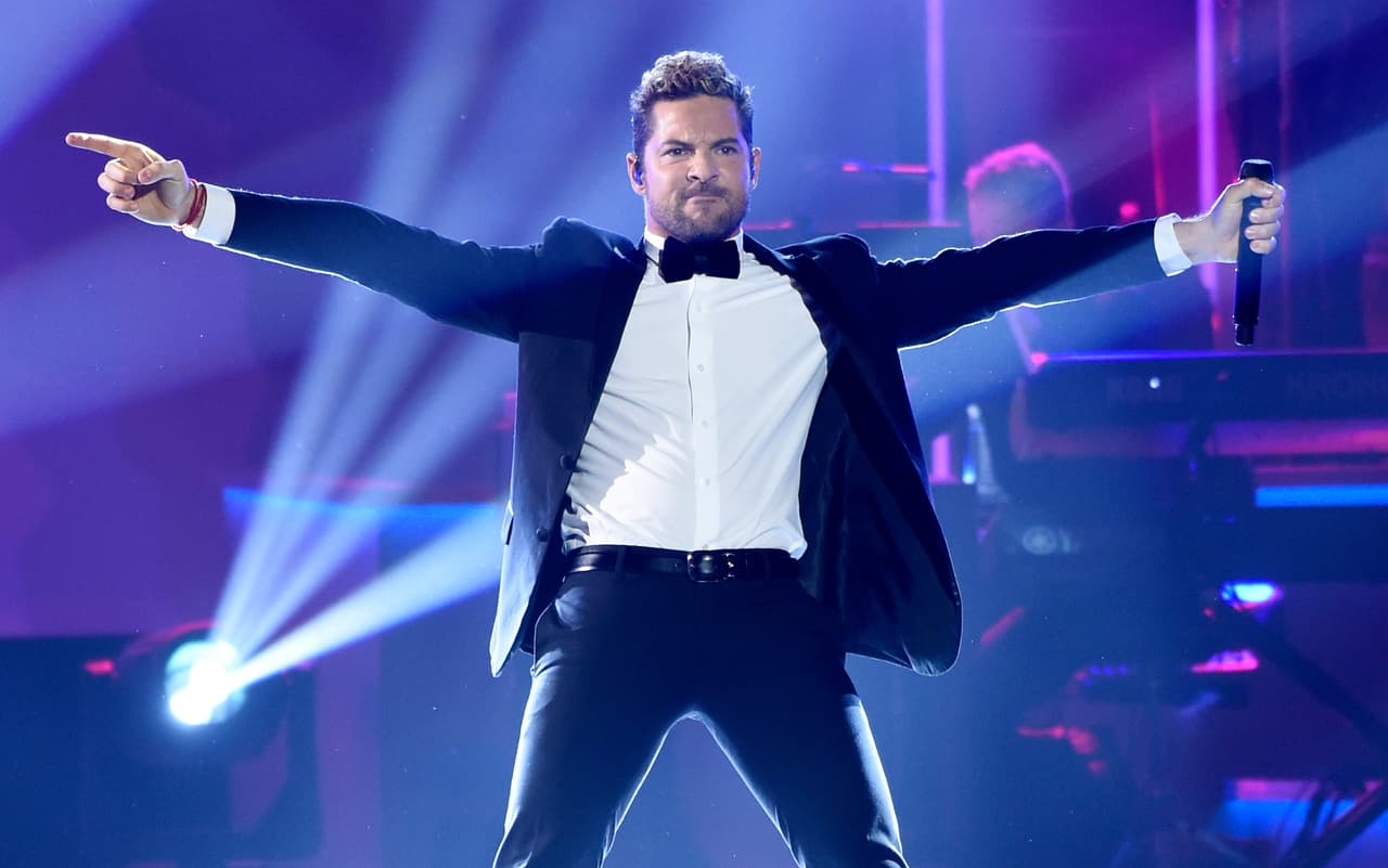 David Bisbal performs "El Alma Al Aire" at the Latin Recording Academy Person of the Year tribute honoring Alejandro Sanz at the Mandalay Bay Convention Center on Wednesday, Nov. 15, 2017, in Las Vegas. (Photo by Chris Pizzello/Invision/AP)