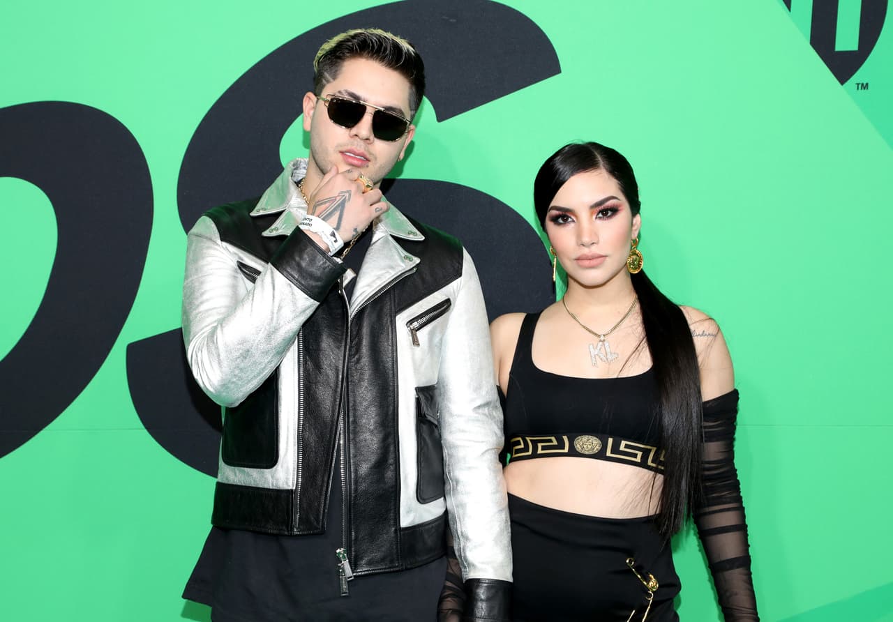 Juan de Dios Pantoja y Kimberly Loaiza en los Spotify Awards en 2020