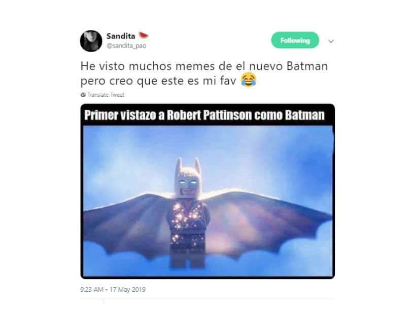 De acuerdo a Variety, el actor podría tomar el control del personaje de DC Comics, motivo por el que los usuarios recordaron al brillo que Pattinson emitía cuando era un vampiro en 'Crepúsculo'.