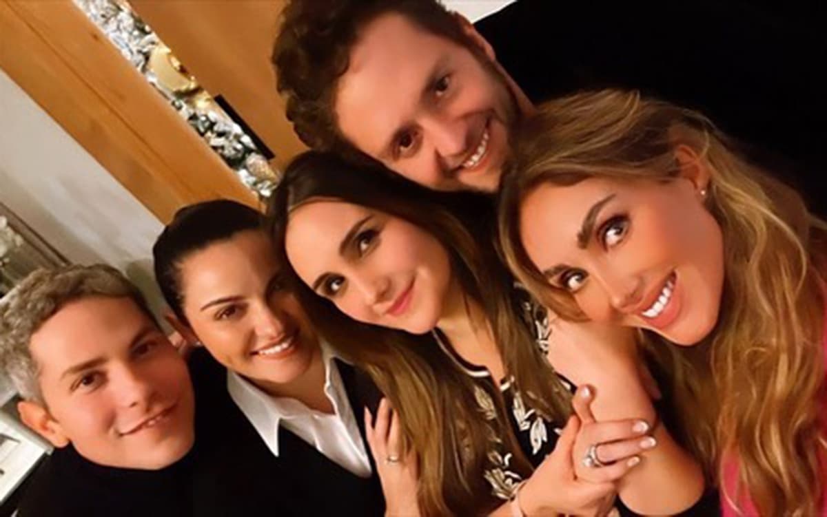 Los RBD reaccionaron al anuncio de embarazo de su compañera Maite Perroni