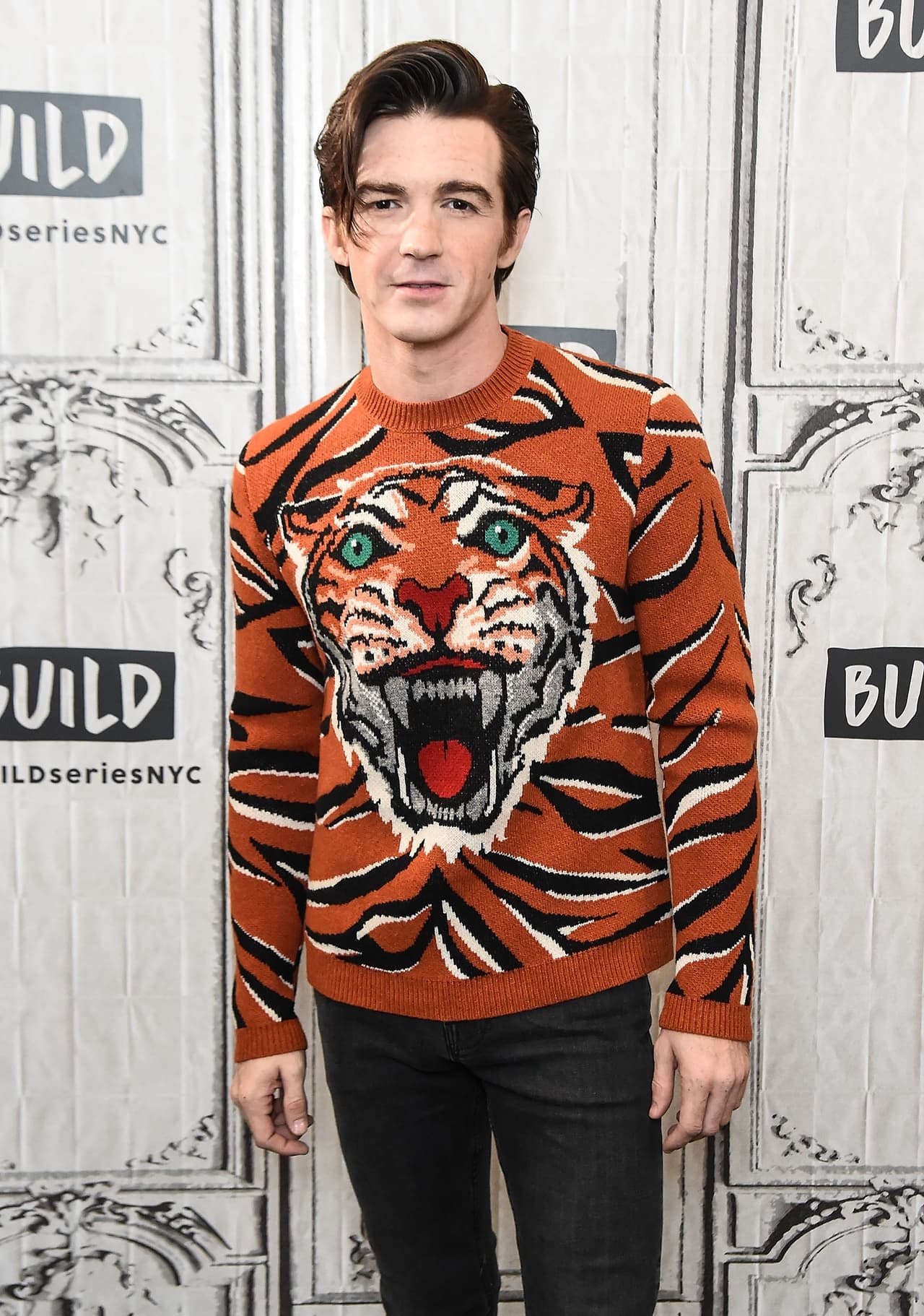 NEW YORK, NY - JANUARY 15: Drake Bell attends the Build Series to discuss his new album 'Honest' at Build Studio on January 15, 2018 in New York City. (Photo by Daniel Zuchnik/WireImage)