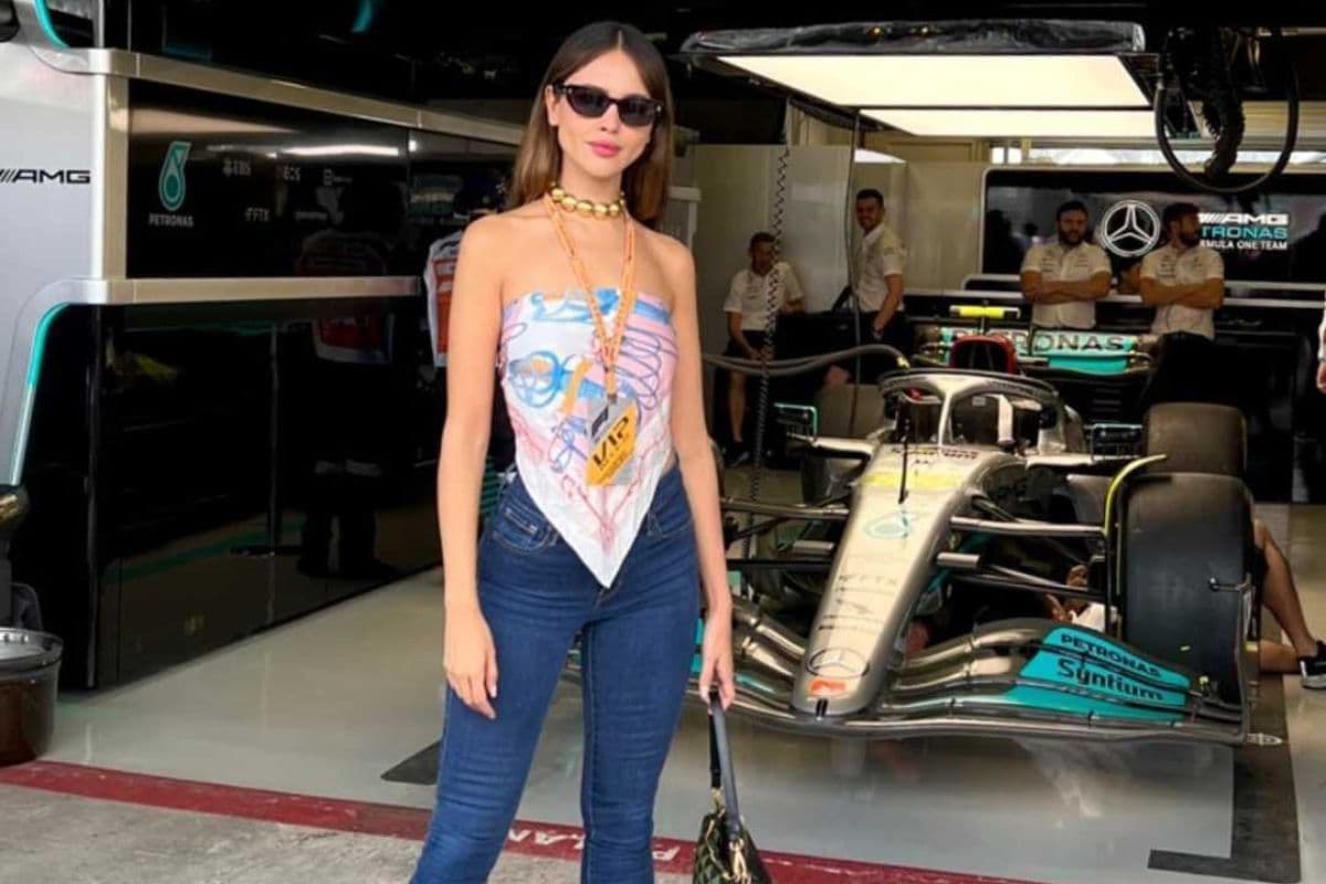 Eiza González se dio cita en el Autódromo en la escudería Mercedes