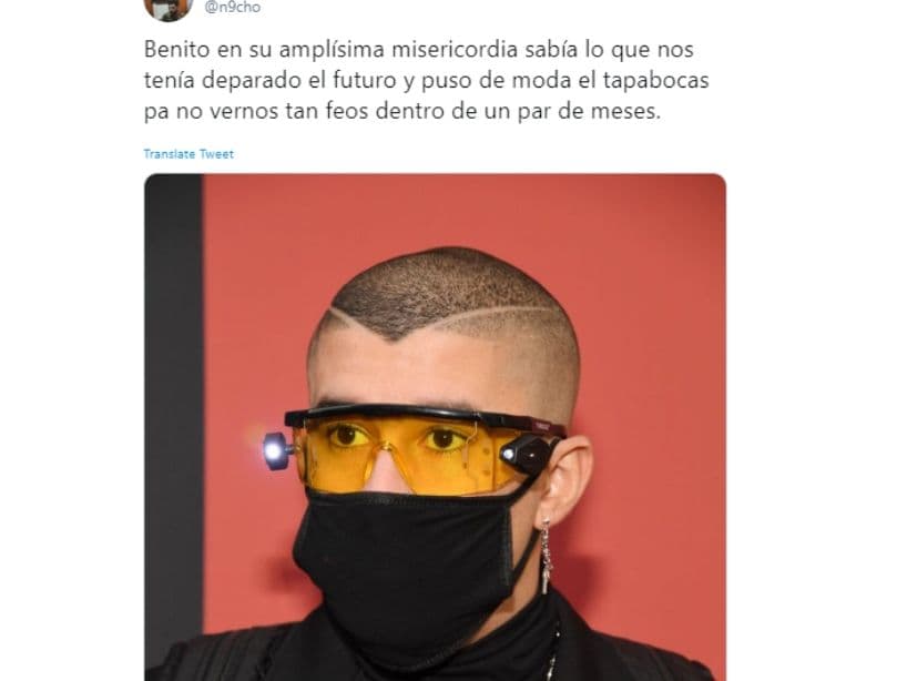 Así que, ni aunque te veas como Bad Bunny usando cubrebocas, no vale la pena caer en pánico y comprarlos a lo loco.
