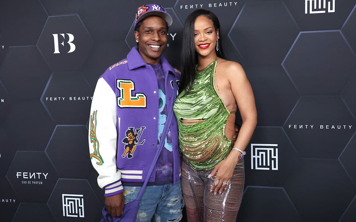¡Rihanna y A$AP Rocky posan por primera vez con su hijo!