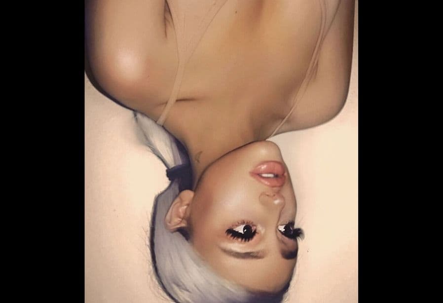 La joven recreó la portada del disco "Sweetener", que Ariana Grande lanzó en agosto del 2018.