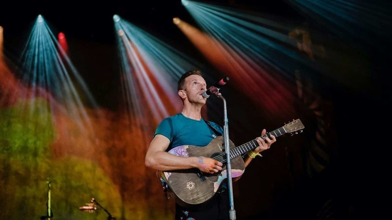 Chris Martin canta en español éxito de Juan Luis Guerra y se hace viral