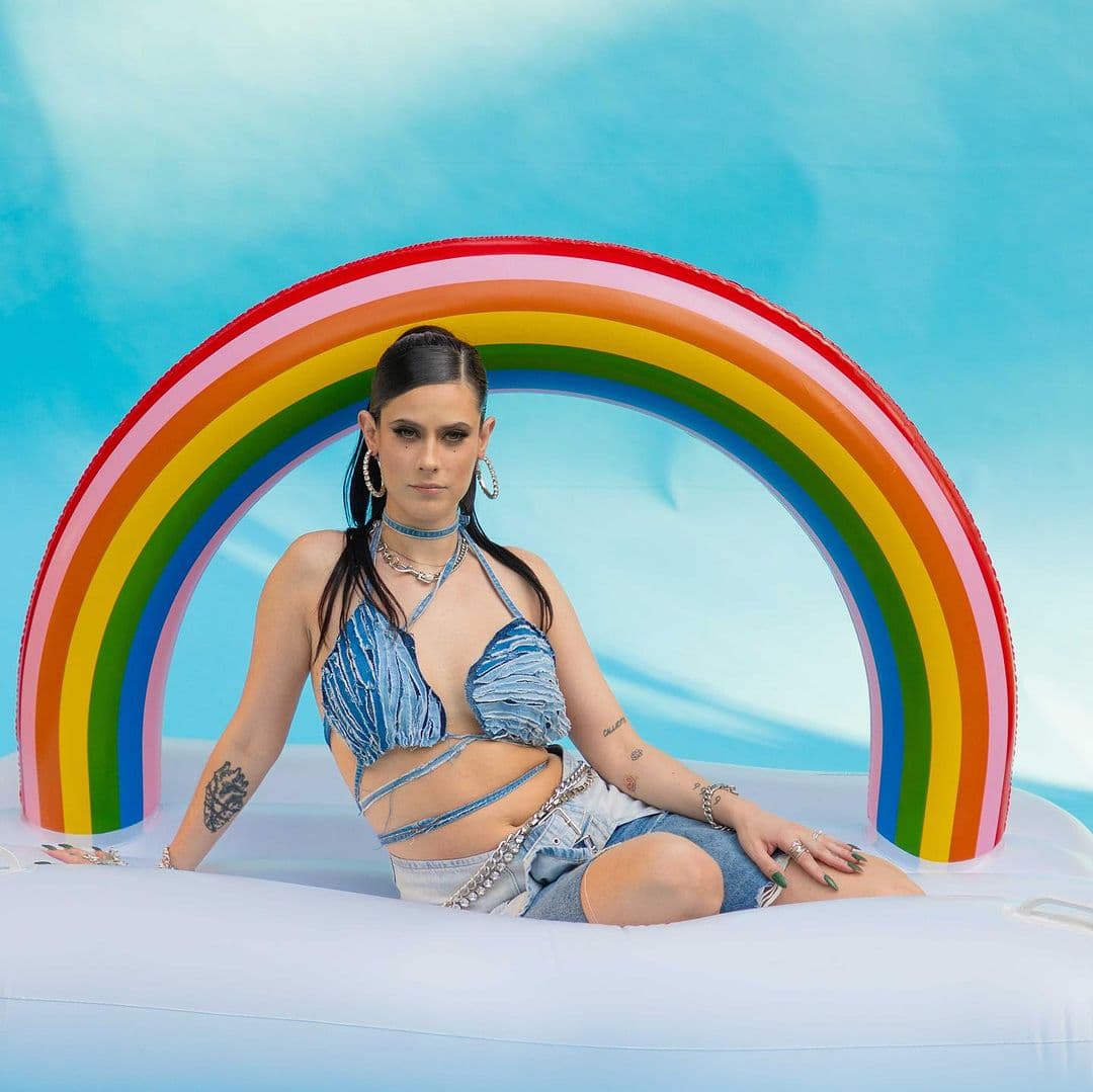 Mathilde Sobrino presenta el sencillo ‘Leales’