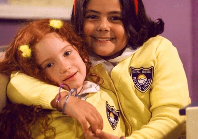 Paulina llegó a Vivan Los Niños gracias a que fue elegida por el productor Nicandro Díaz en el 2002 para la telenovela con la que conquistó el corazón de miles de personas. También compartió créditos con Andrea Legarreta, Eduardo Capetillo, Miguel de León, entre otros famosos.