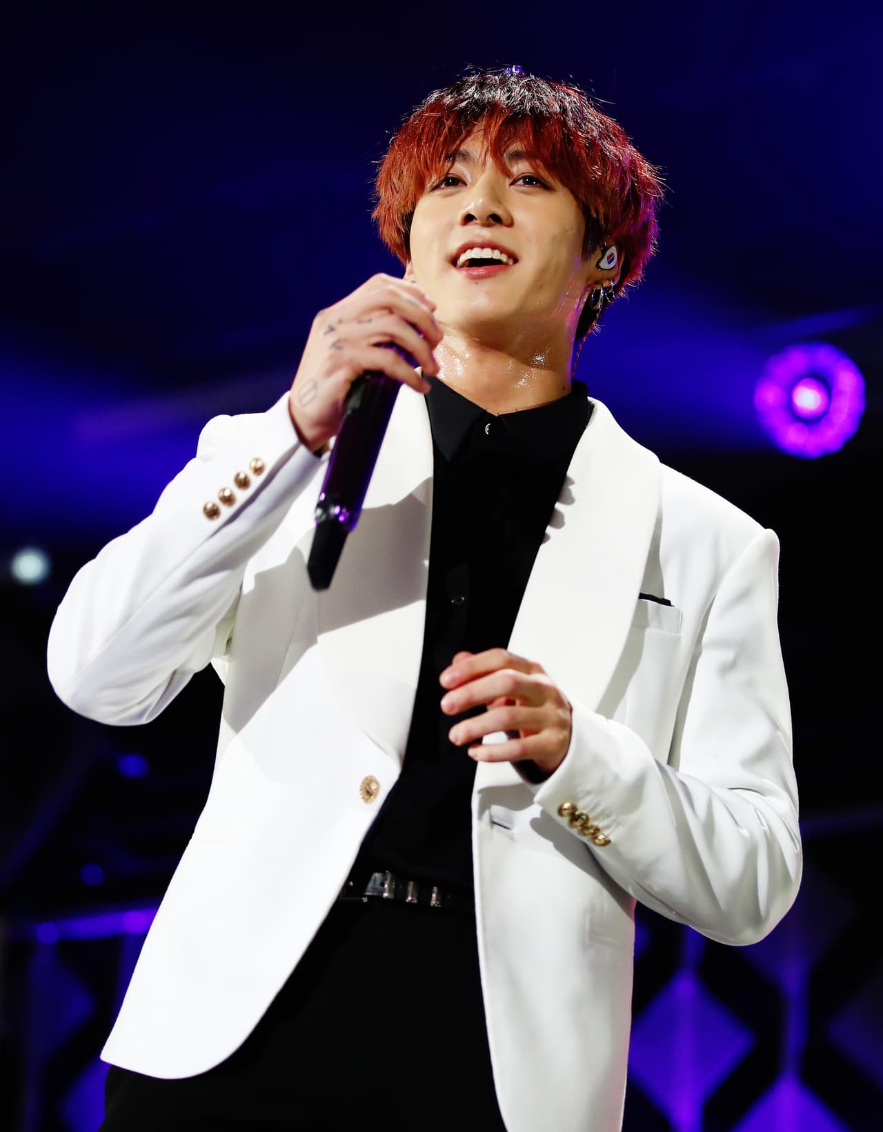 INGLEWOOD, CALIFORNIA - DECEMBER 06: (EDITORIAL USE ONLY. NO COMMERCIAL USE.) Jungkook of BTS performs onstage during 102.7 KIIS FM's Jingle Ball 2019 Presented by Capital One at the Forum on December 6, 2019 in Los Angeles, California. (Photo by Rich Fury/Getty Images for iHeartMedia)