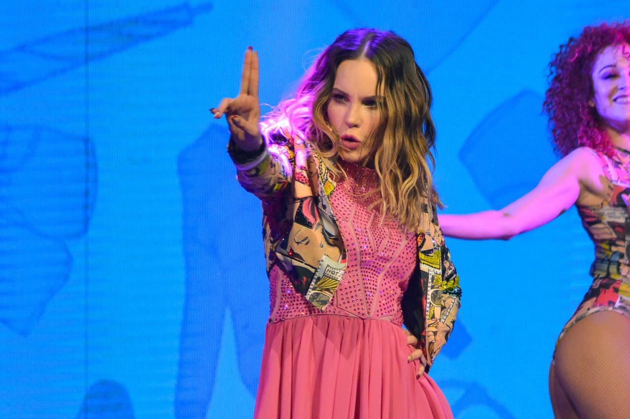 Singer Belinda Peregrin performs and sings on stage during the Musical Hoy no me Puedo Levantar at Cultural Center Theatre 2 on February 6, 2020 in Mexico City, Mexico (Photo by Eyepix/NurPhoto via Getty Images)