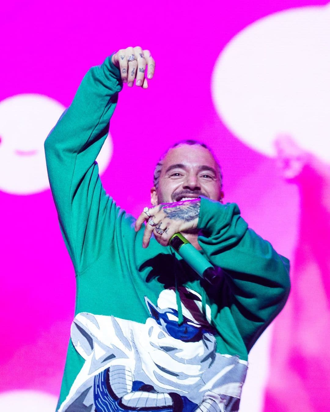 J Balvin y ‘Con Altura’ sonaron en el Hellow Fest