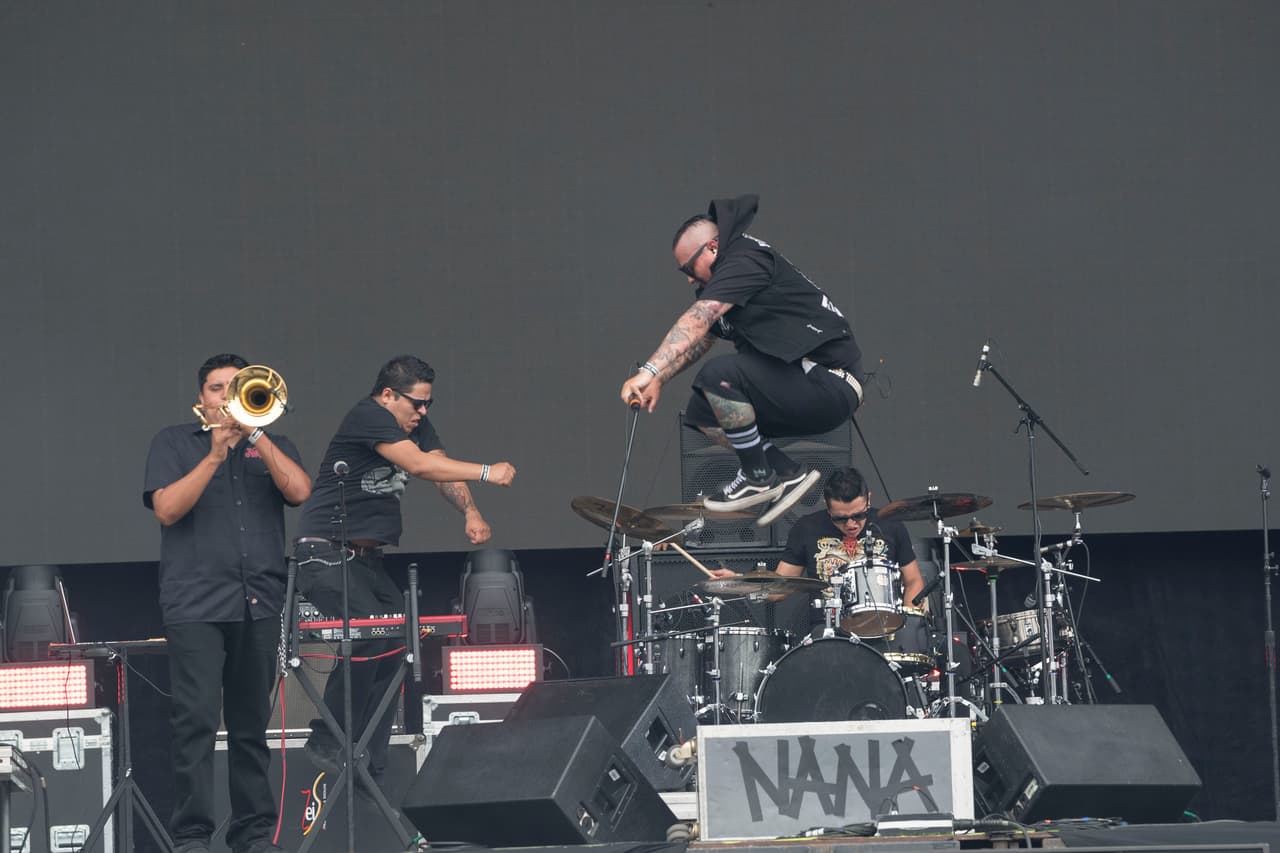 Nana Pancha dio inicio a las actividades del Vive Latino.
