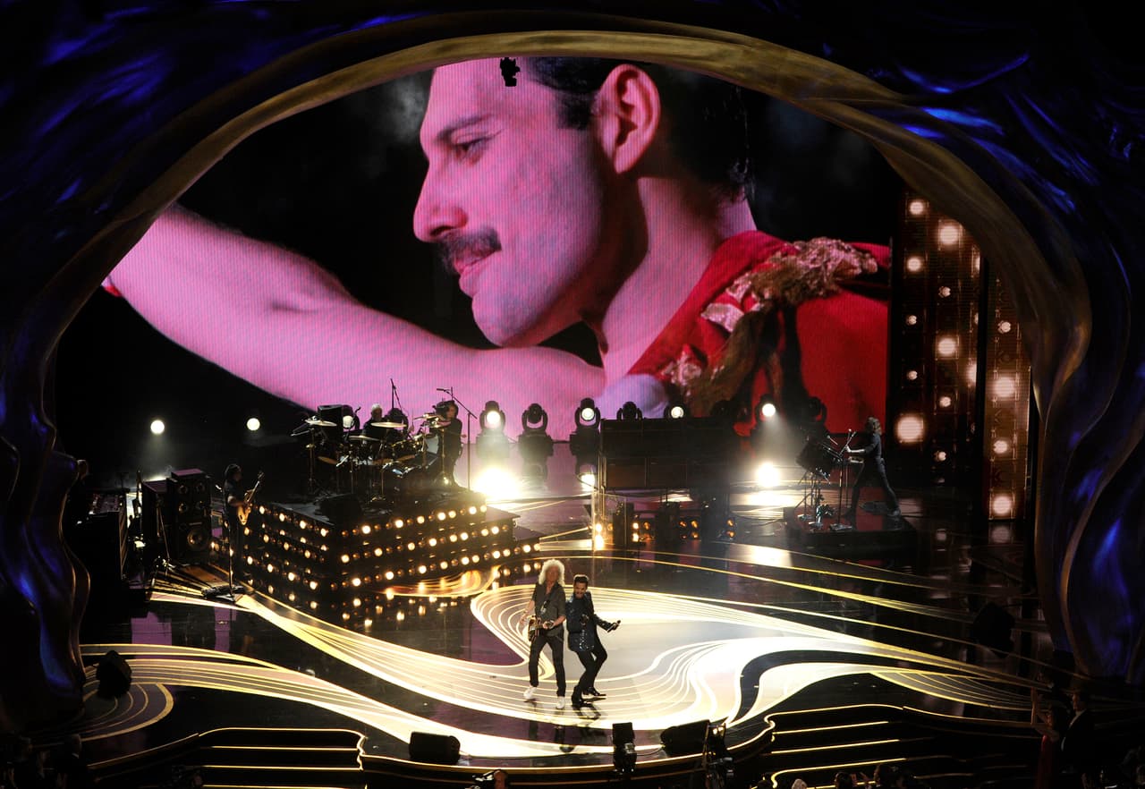 Brian May compara al actual vocalista de Queen con Freddie Mercury
