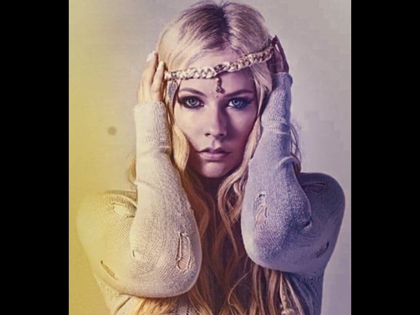 Actualmente, Avril Lavigne se encuentra de gira por Estados Unidos para promocionar sus nuevas canciones.