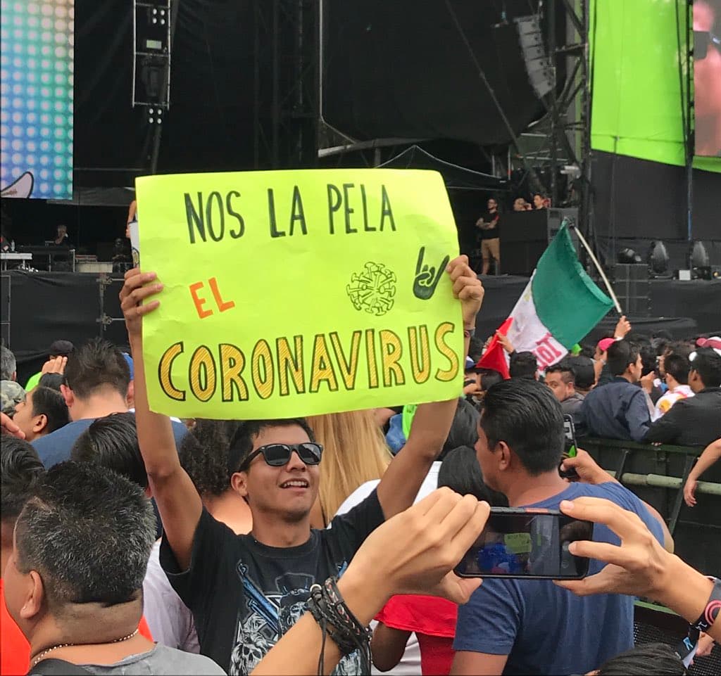 Durante el pasado fin de semana, 14 y 15 de marzo del 2020, se llevó a cabo el Festival Vive Latino en el Autódromo Hermanos Rodríguez de la Ciudad de México, mientras el resto del país estaba concentrando en las noticias sobre como avanzaba el virus en el territorio mexicano.