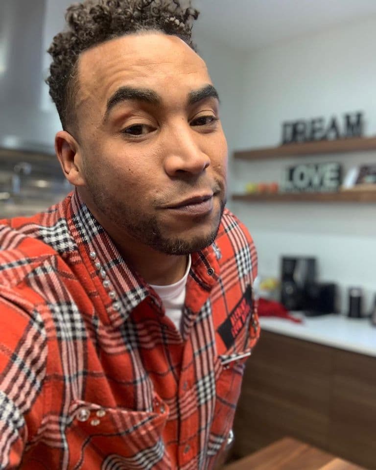 2019 marcó el regreso de Don Omar a los escenarios. Tras un retiro de casi cuatro años, el intérprete volvió con su álbum "El Regreso del Rey".