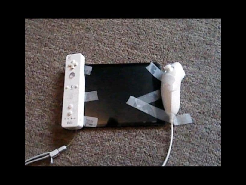 Las burlas no se dejaron esperar, pues algunos pegaron sus controles de Wii a una pantalla y la anunciaron como si fuera la nueva consola.