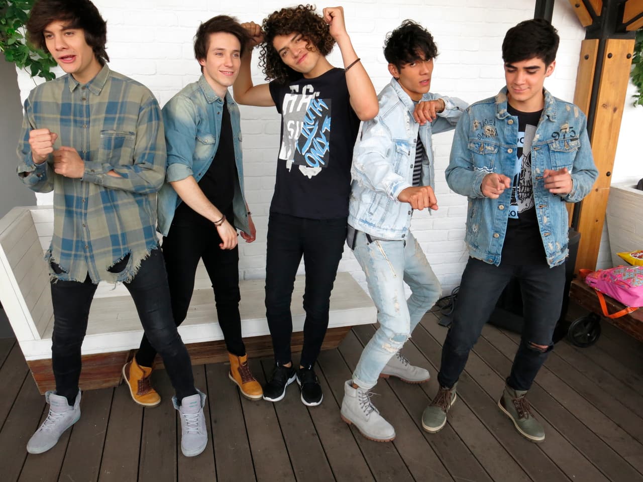CD9: la boy band que prenderá #Telehit25Años