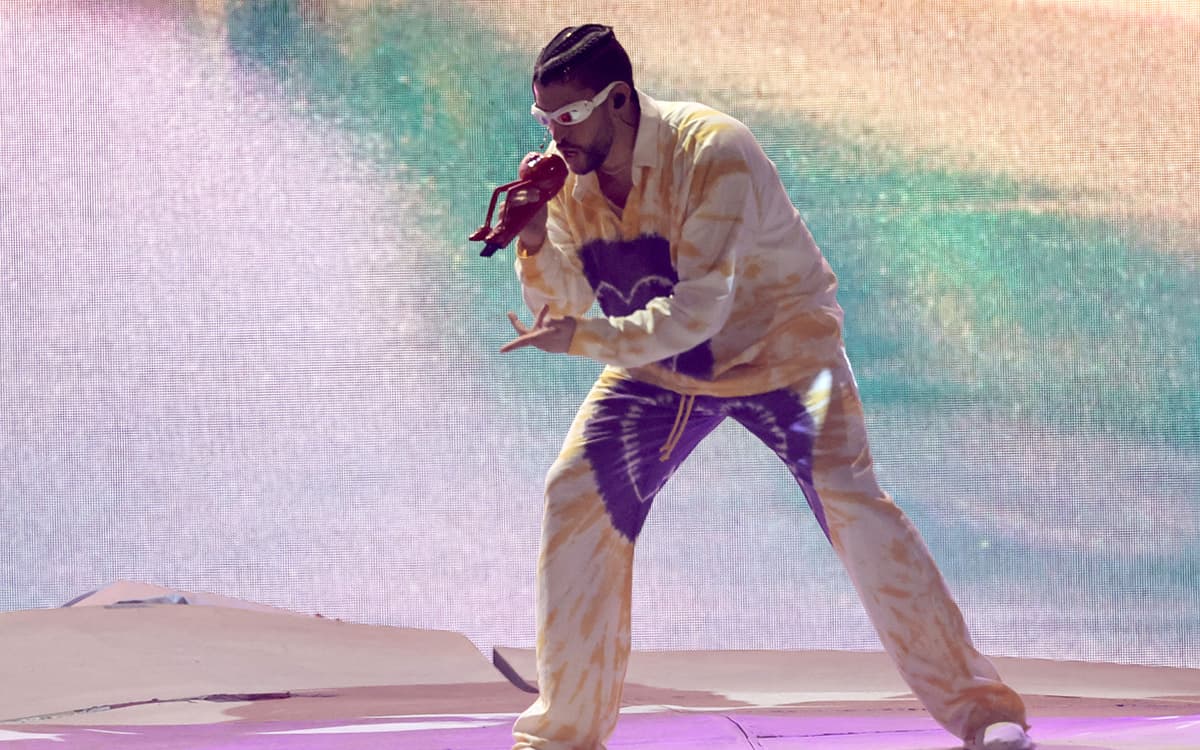 Bad Bunny alcanza la lista de los artistas mejor pagados del 2022 de Forbes
