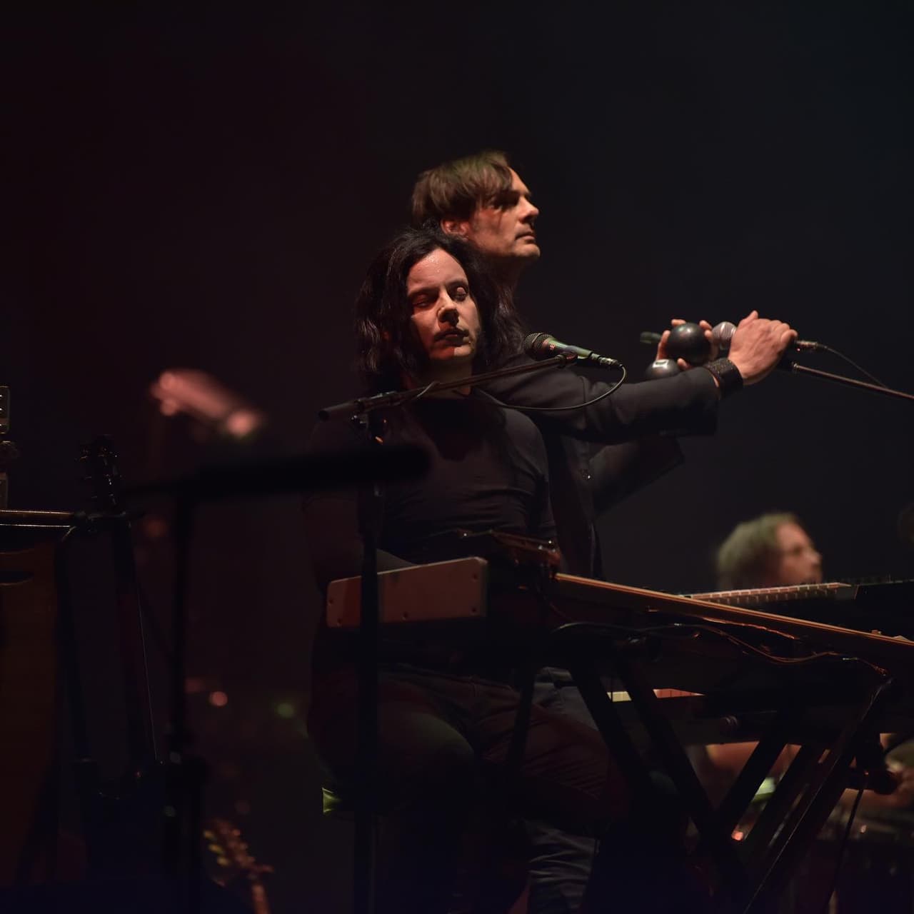 Jack White y The Raconteurs también se hicieron presentes.