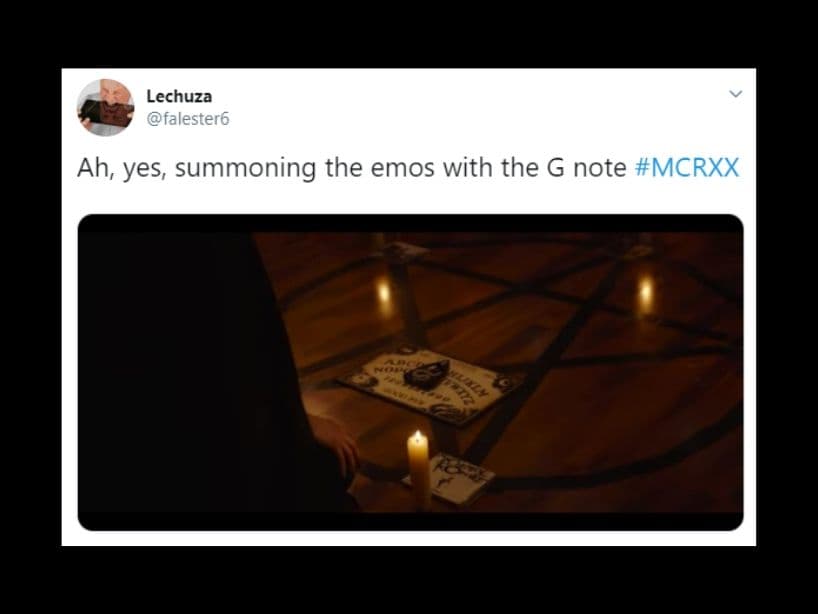 La "G Note" tocada por un piano fue usada en "Welcome To The Black Parade" y se convirtió en el himno para "convocar" a toda la cultura emo. La invocación inició con esta característica tonada.