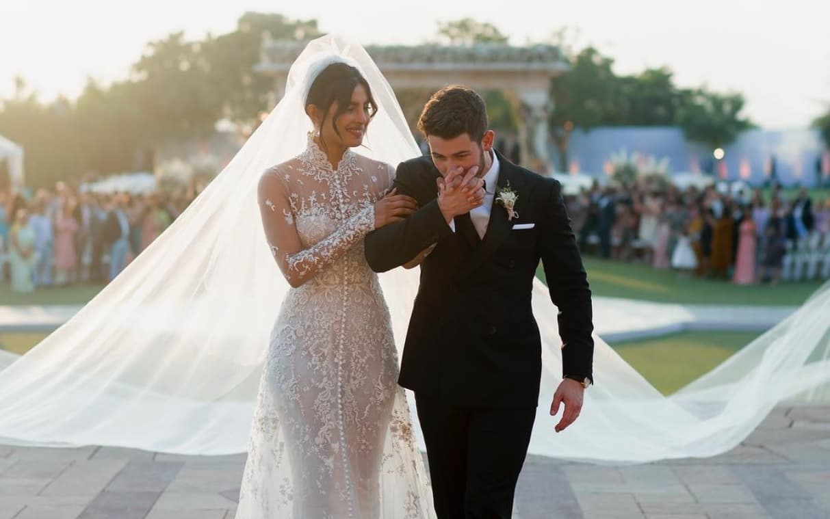 Nick Jonas lloró de la emoción al ver a Priyanka Chopra en el altar