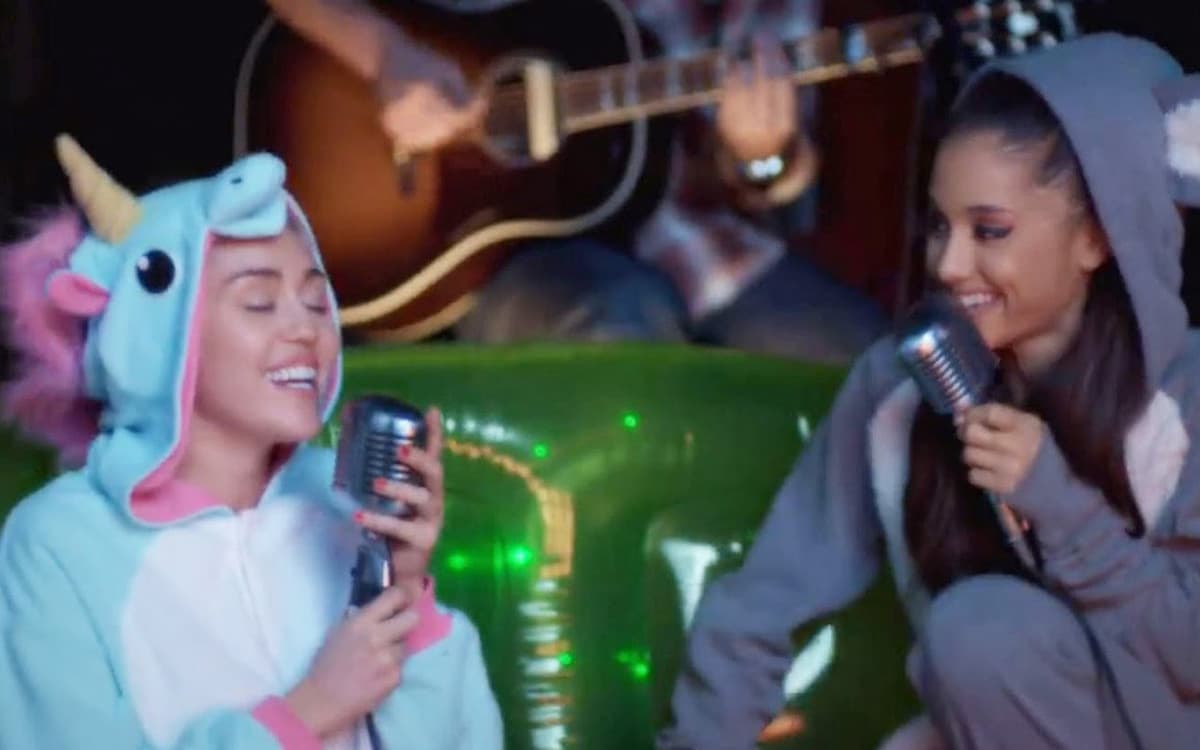 Miley Cyrus y las canciones que han cautivado de sus Backyard Sessions