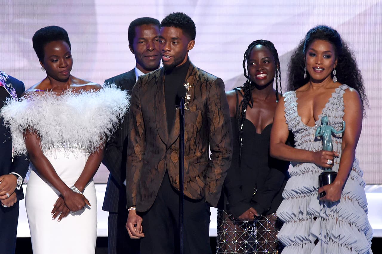 Isaach de Bankole, Chadwick Boseman, Lupita Nyong'o y Angela Bassett