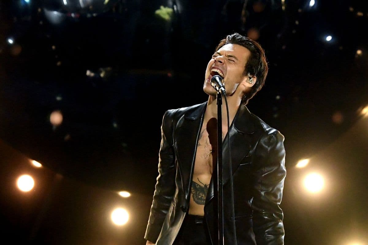 Harry Styles en los Grammy 63, 2021