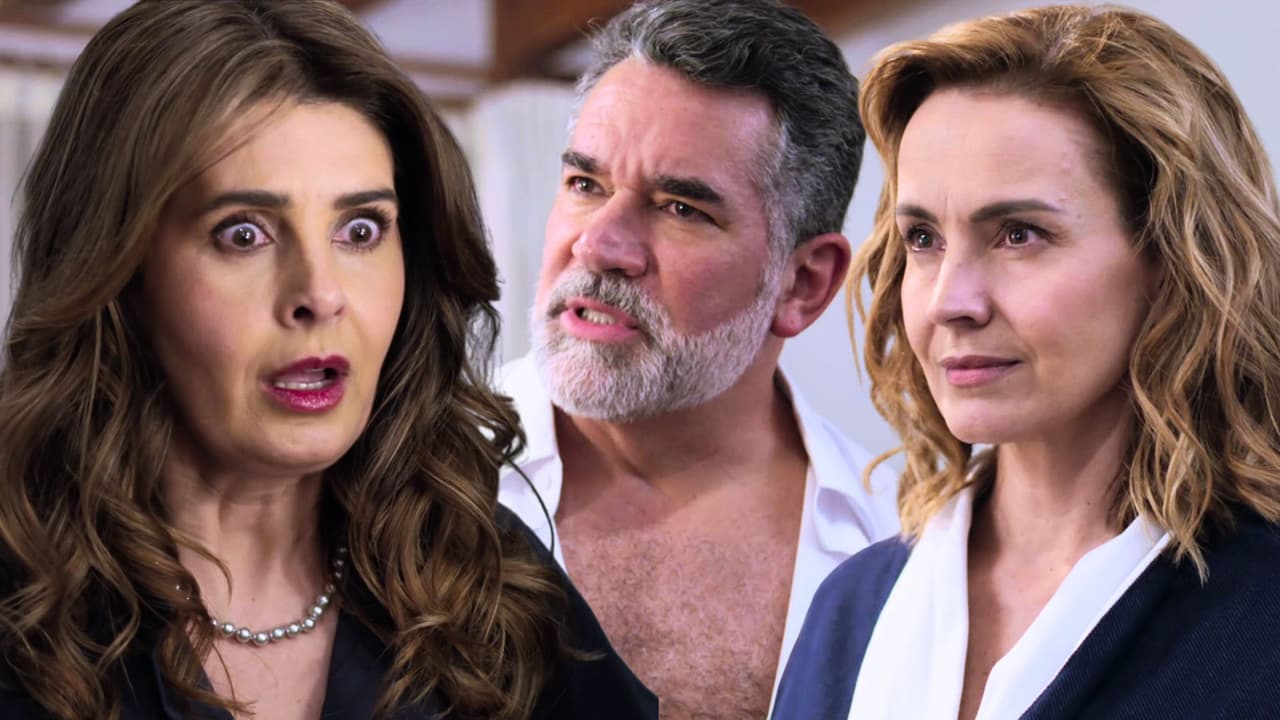 Inés descubre que Enrique le es infiel con Mariana