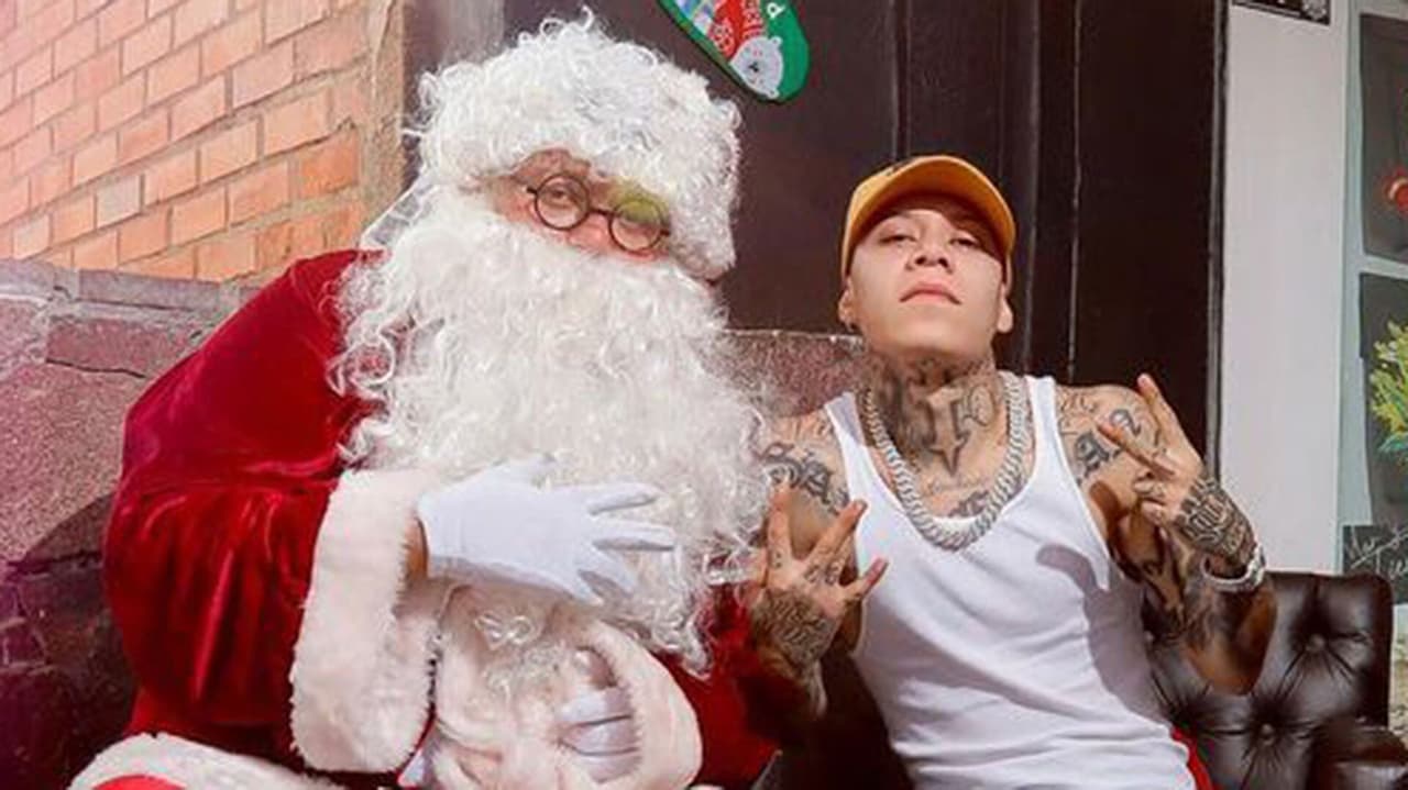 Santa Fe Klan celebró la Navidad en el estudio de grabación