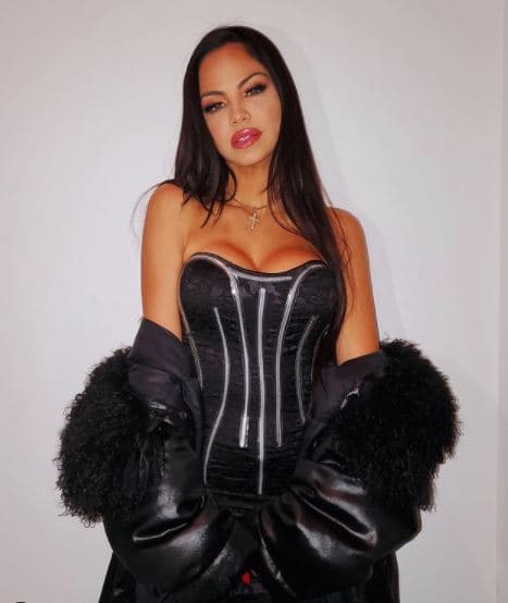 Natti Natasha posa con su bebé en su primera sesión de fotos