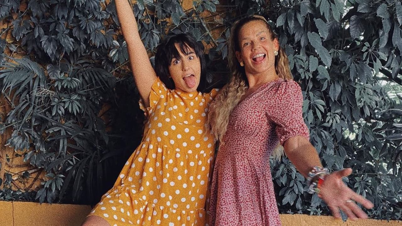 La tercera es la vencida, hija de Niurka le hace una divertida broma a su mamá.