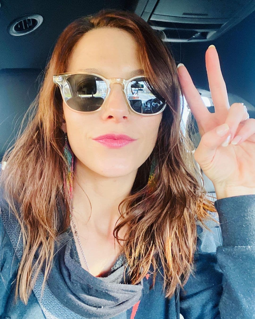 En 2018 interpretó a Dawn en la serie Six, una marine que perdió una pierna durante el combate. En noviembre de 2020 publicó un video entrenado una pelea, en la serie ella será la Comisionada de Policía de Gotham City, quien está en silla de ruedas luego de que le disparara el Joker.