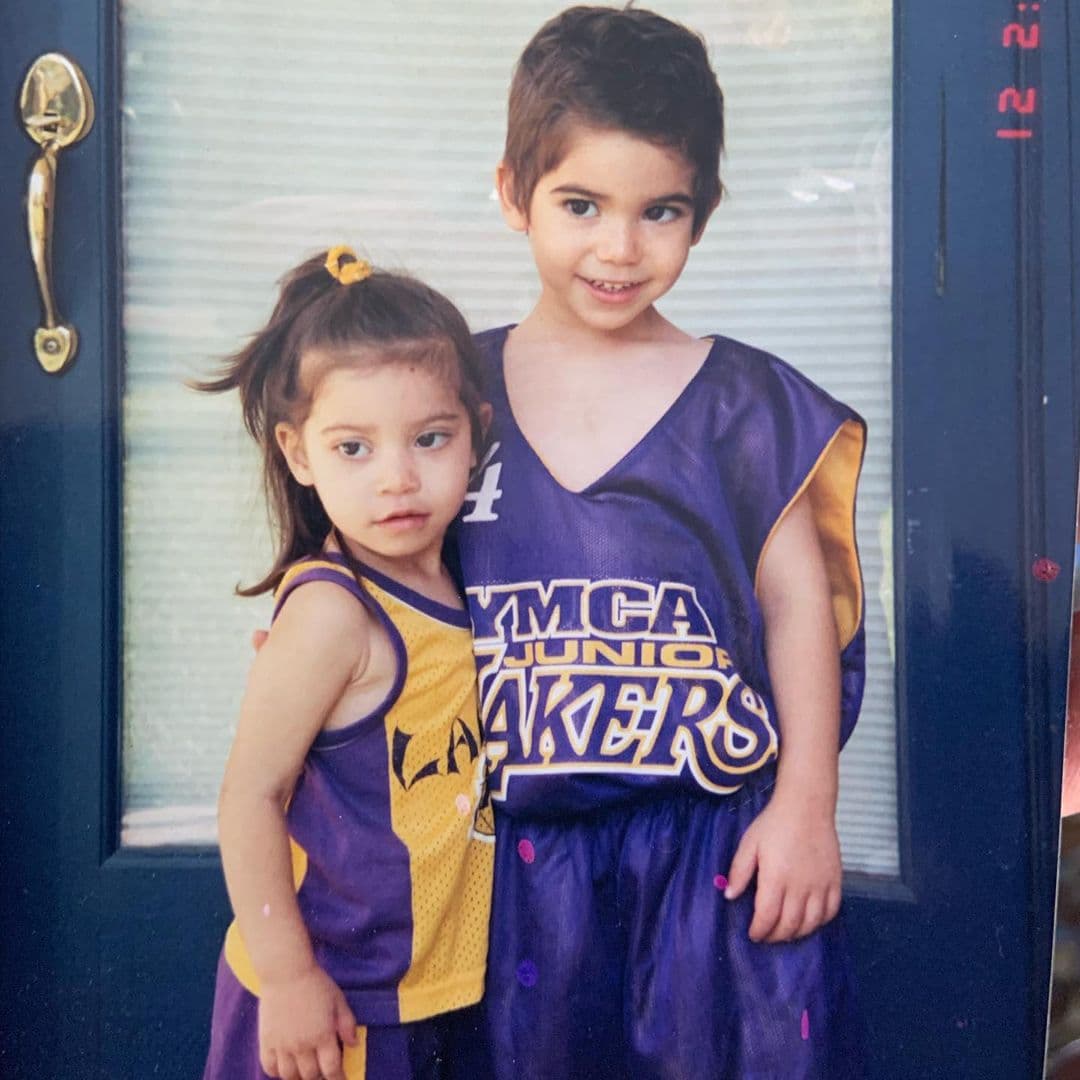 Cameron Boyce era fan de los Lakers de Los Ángeles de la NBA gracias a que su papá le “heredó” la pasión por el equipo y el deporte. Luego, su hijo se convirtió en un gran deportista que lo superó.
<br>