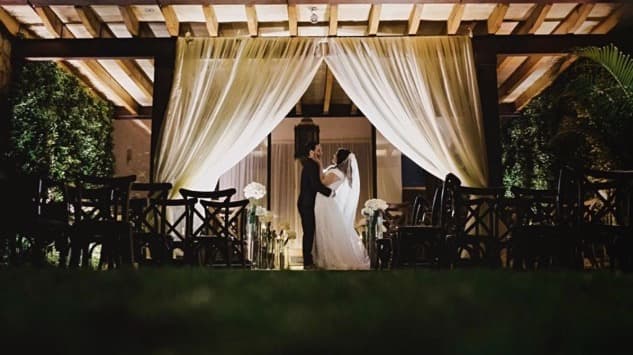 En las imágenes se aprecia un íntimo vistazo a los momentos más especiales de la ceremonia.