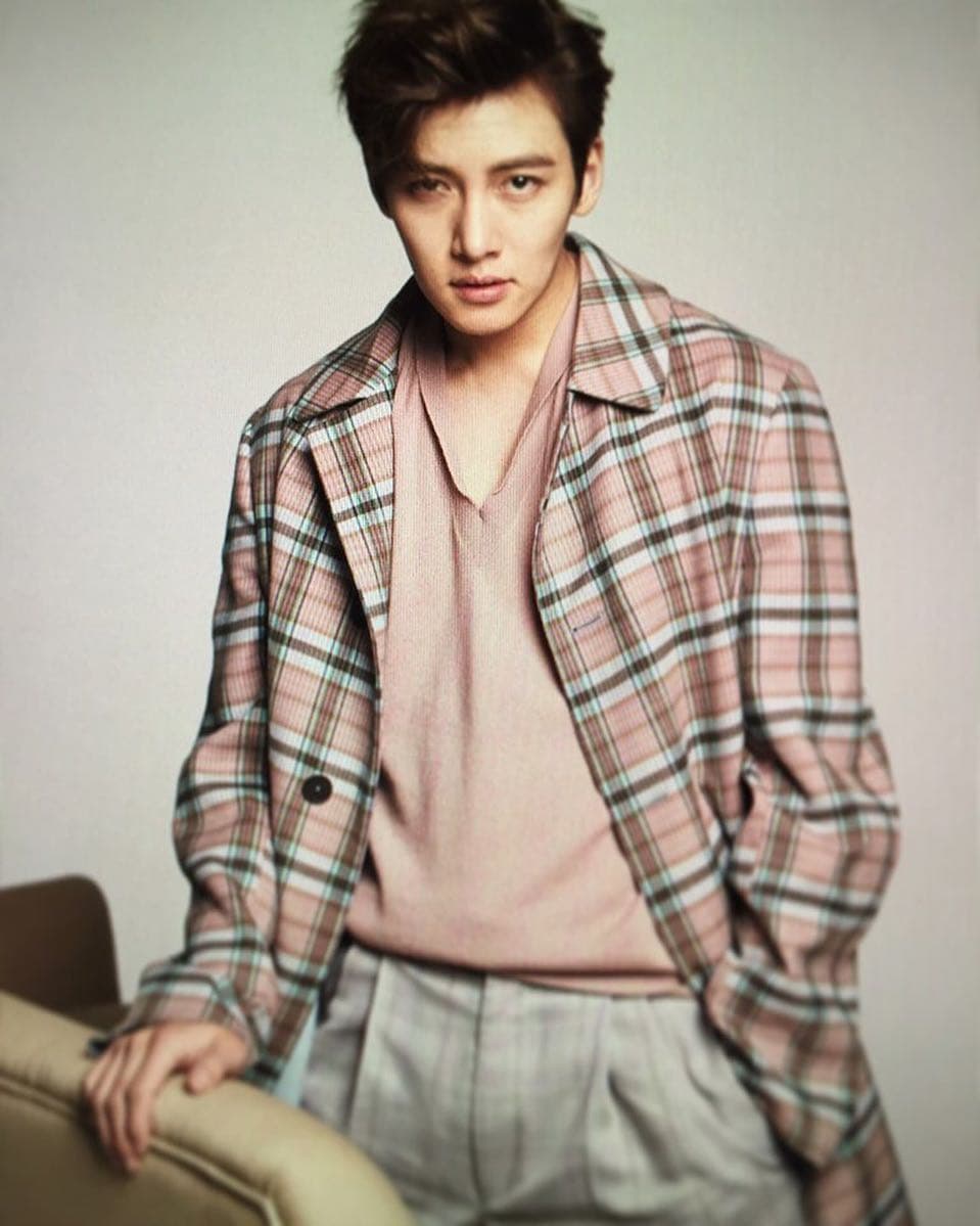 Ji Chang Wook fue anunciado como el primer actor en ser presentado como modelo, a nivel global, de la marca de moda Calvin Klein.