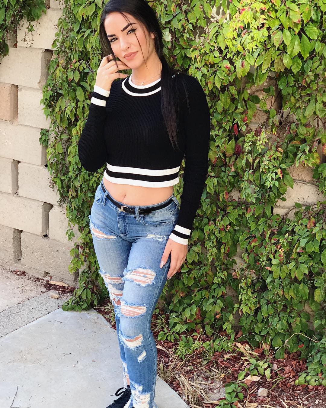 Kimberly Loaiza es una Youtuber en influencer que cuenta con más de 23 millones de seguidores en YT.