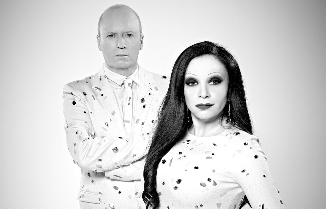 Fangoria estrenará 'Extrapolaciones y dos preguntas', su treceavo disco y lo presentará en México en marzo.